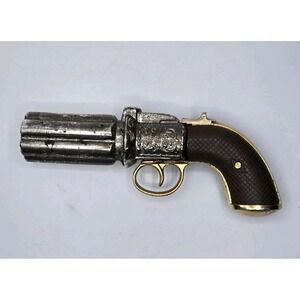 Vintage AVON - Pepperbox Pistol 1850 Everest Cologne 3 Oz Gun (Empty)